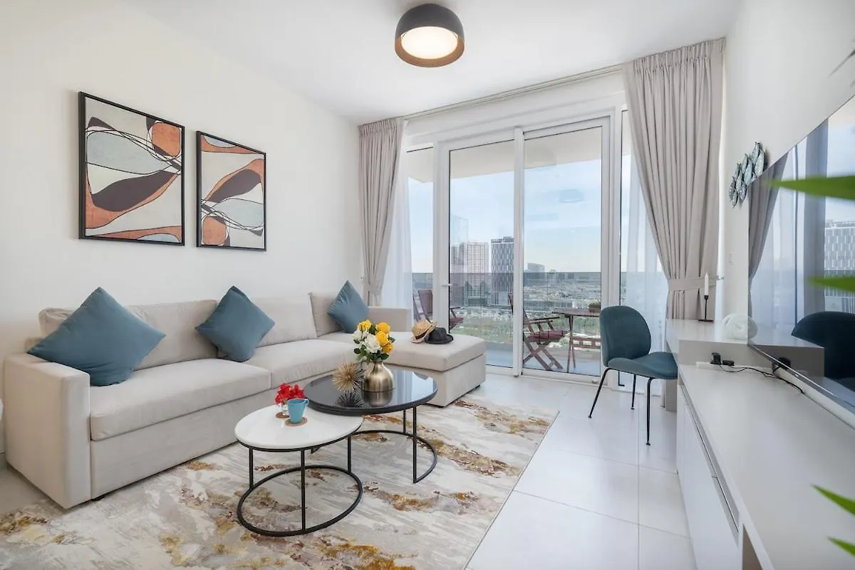 Vogue Al Wasl 1 Residence East 17Th Floor With Balcony View Of Zabeel Park And Dubai Frame, Walkable To Dubai Metro, Near Sheikh Zayed Road & Dubai World Trade Centre 0*,  United Arab Emirates