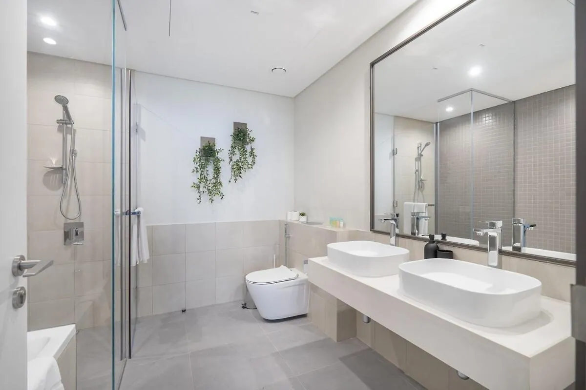 Vogue Al Wasl 1 Residence East 17Th Floor With Balcony View Of Zabeel Park And Dubai Frame, Walkable To Dubai Metro, Near Sheikh Zayed Road & Dubai World Trade Centre 0*,  United Arab Emirates